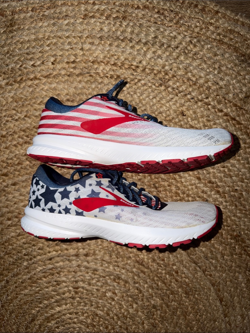 Brooks Launch 6 OLD GLORY COLLECTION American flag - Picture 3 of 8